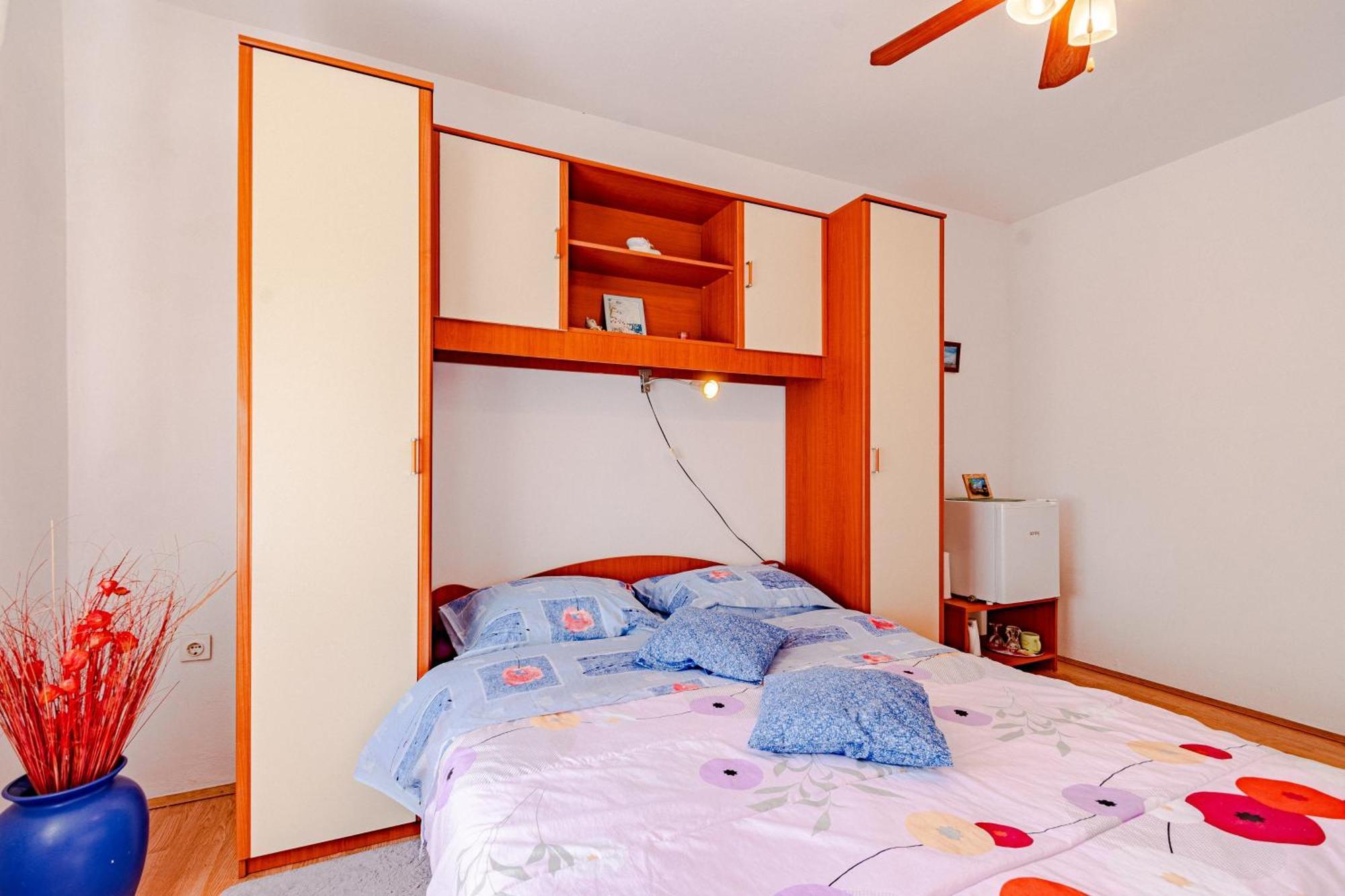 Apartments And Rooms With Parking Space Mali Ston Ruang foto